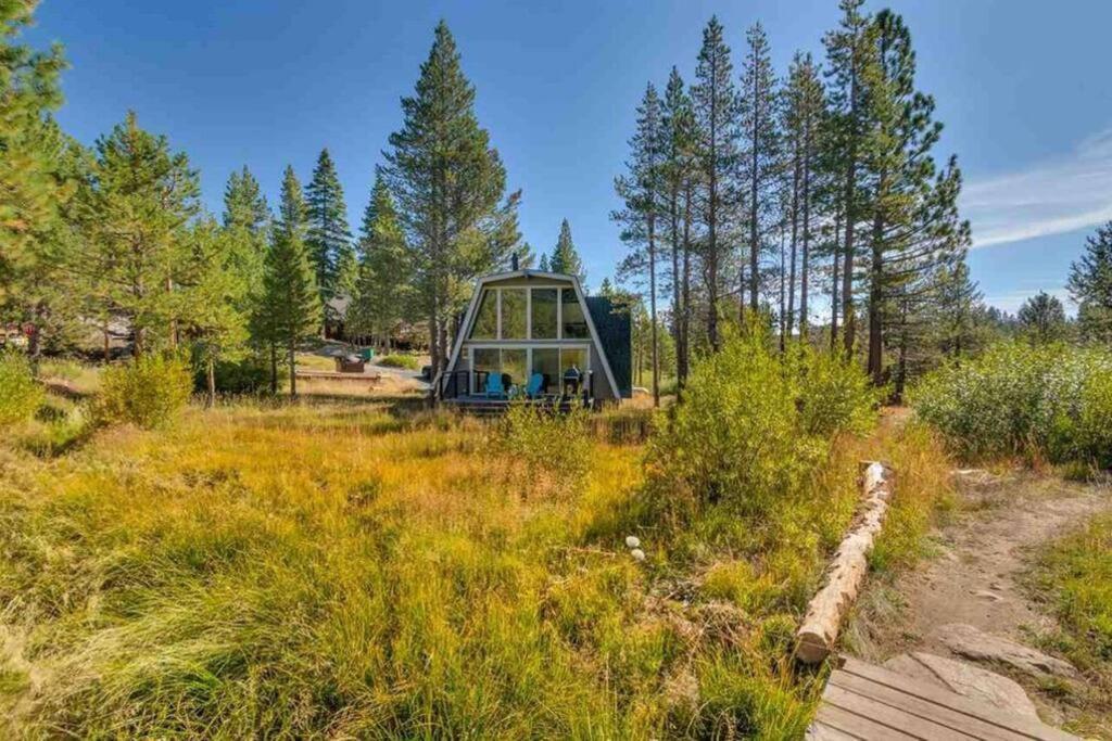 Modern Gambrel Cabin Near Ski Resorts Truckee Exterior photo